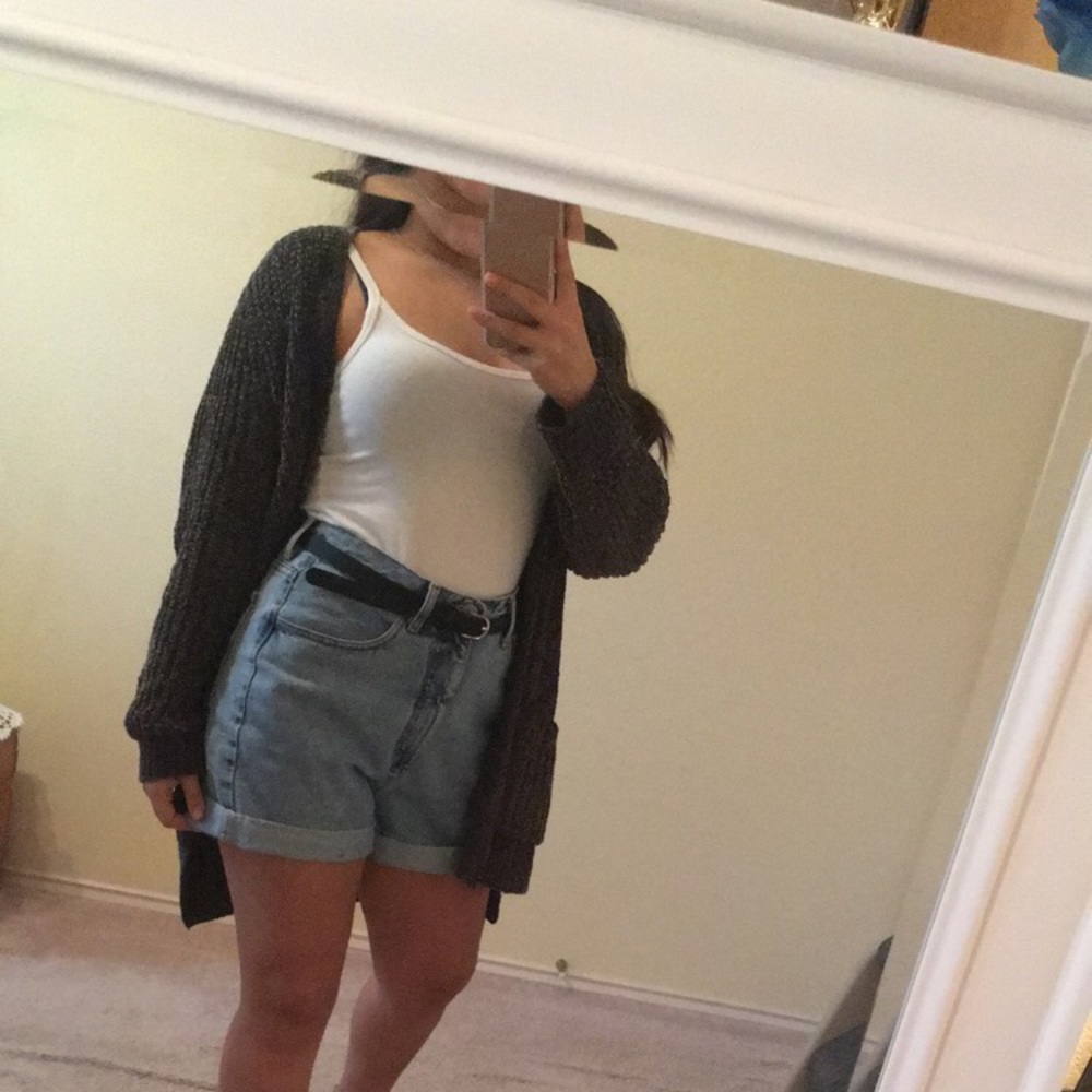 Long Vintage Guess Shorts
